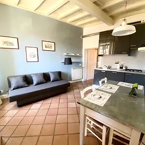 https://trastevere-romes-heart-charming-appartment-8.it-romehotels.com