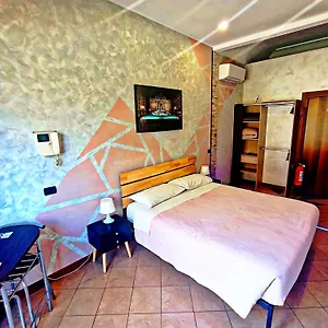 https://top-apartment-roma-1.it-romehotels.com